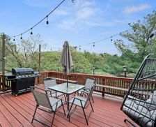 United States Maryland Silver Spring vacation rental compare prices direct by owner 33556788
