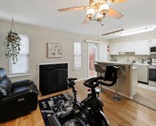 United States Maryland Silver Spring vacation rental compare prices direct by owner 33556788