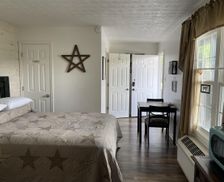 United States Kentucky Clay City vacation rental compare prices direct by owner 34165041