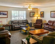 United States Texas Oak Point vacation rental compare prices direct by owner 36187909