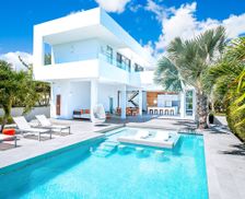 Turks and Caicos Islands Providenciales Long Bay Beach vacation rental compare prices direct by owner 2997902