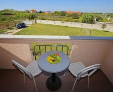 Croatia Zadar riviera Privlaka vacation rental compare prices direct by owner 5597085