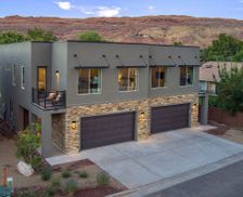 United States Utah Moab vacation rental compare prices direct by owner 29894250