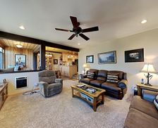 United States California Mammoth Lakes vacation rental compare prices direct by owner 26624963