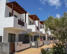 Spain Las Palmas Puerto Calero vacation rental compare prices direct by owner 6334546