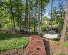 United States North Carolina Mooresville vacation rental compare prices direct by owner 178683