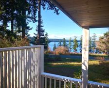 United States Washington Marrowstone vacation rental compare prices direct by owner 185489