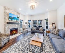 United States California Huntington Beach vacation rental compare prices direct by owner 2534277