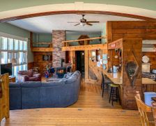 United States Vermont East Burke vacation rental compare prices direct by owner 26555831