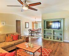 United States Texas Pottsboro vacation rental compare prices direct by owner 29807707