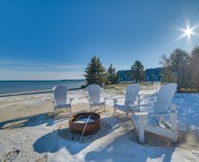 United States Michigan St. Ignace vacation rental compare prices direct by owner 153564