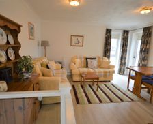 United Kingdom North Wight East Cowes vacation rental compare prices direct by owner 4618613