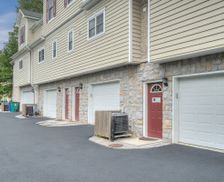 United States Virginia Blacksburg vacation rental compare prices direct by owner 26570591