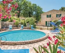 Italy Umbria Bevagna  (PG) vacation rental compare prices direct by owner 24883022