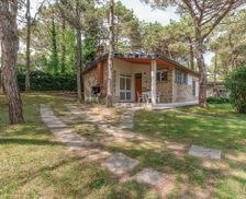 Italy Friuli Venezia Giulia Lignano Sabbiadoro UD vacation rental compare prices direct by owner 4204782