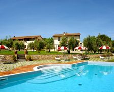 Italy Tuscany Cerreto Guidi FI vacation rental compare prices direct by owner 19561929
