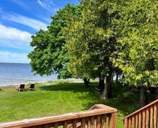 United States Michigan Rapid River vacation rental compare prices direct by owner 22540617