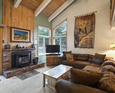 United States California Mammoth Lakes vacation rental compare prices direct by owner 584793