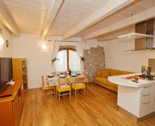 Italy Trentino-Alto Adige Tenno vacation rental compare prices direct by owner 11961485