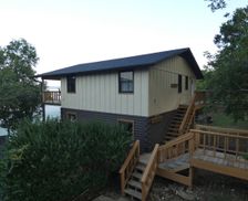 United States Arkansas Eureka Springs vacation rental compare prices direct by owner 2765099