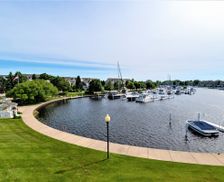 United States Michigan Manistee vacation rental compare prices direct by owner 247142