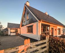 Netherlands North Brabant Sprundel vacation rental compare prices direct by owner 4436322