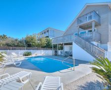 United States North Carolina Caswell Beach vacation rental compare prices direct by owner 377287