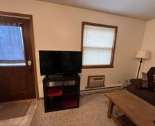 United States Wisconsin Tomah vacation rental compare prices direct by owner 1277605