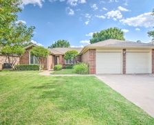 United States Texas Lubbock vacation rental compare prices direct by owner 158199