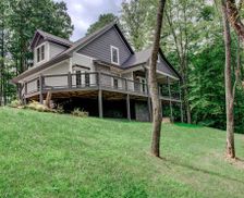 United States North Carolina Barnardsville vacation rental compare prices direct by owner 22764999