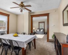 United States Michigan Grand Rapids vacation rental compare prices direct by owner 11406497