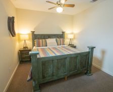 United States Texas New Braunfels vacation rental compare prices direct by owner 1370251