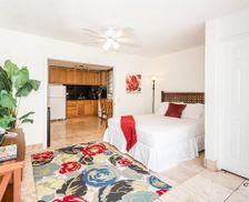 United States Hawaii Honolulu vacation rental compare prices direct by owner 99226