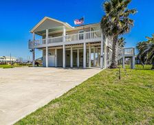 United States Texas Crystal Beach vacation rental compare prices direct by owner 32462042