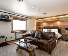 United States Montana West Yellowstone vacation rental compare prices direct by owner 1339744