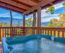 United States Tennessee Gatlinburg vacation rental compare prices direct by owner 2333301