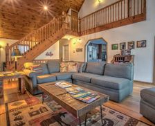 United States North Carolina Pisgah Forest vacation rental compare prices direct by owner 22512814