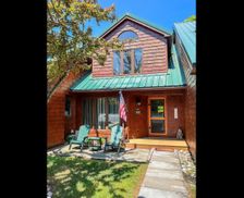 United States New York Inlet vacation rental compare prices direct by owner 160901