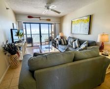 United States Florida Madeira Beach vacation rental compare prices direct by owner 250463
