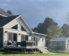 United States Michigan Grawn vacation rental compare prices direct by owner 1098790