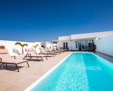 Spain Lanzarote Playa Blanca vacation rental compare prices direct by owner 8441932