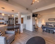 United States Missouri Innsbrook vacation rental compare prices direct by owner 171043