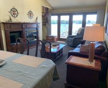 United States Wisconsin Sturgeon Bay vacation rental compare prices direct by owner 787024