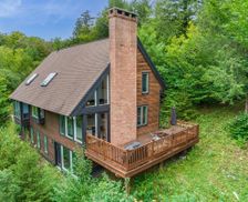 United States Vermont Winhall vacation rental compare prices direct by owner 11462827