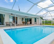United States Florida Cape Coral vacation rental compare prices direct by owner 32463041
