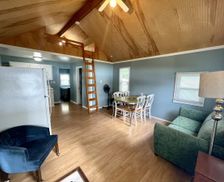 United States Michigan Grawn vacation rental compare prices direct by owner 1929019