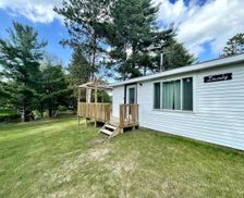 United States Michigan Grawn vacation rental compare prices direct by owner 1922458