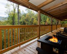 United States North Carolina Waynesville vacation rental compare prices direct by owner 2305275