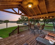 United States Texas Granbury vacation rental compare prices direct by owner 2553642