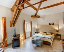 France Occitanie Pont-Saint-Esprit vacation rental compare prices direct by owner 33073519